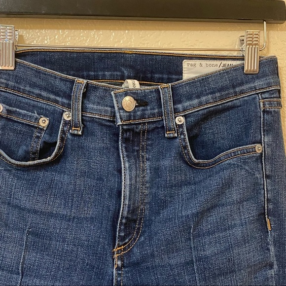 Rag & Bone High-Rise Ankle Skinny Jeans in Manson Wash - Picture 7 of 13